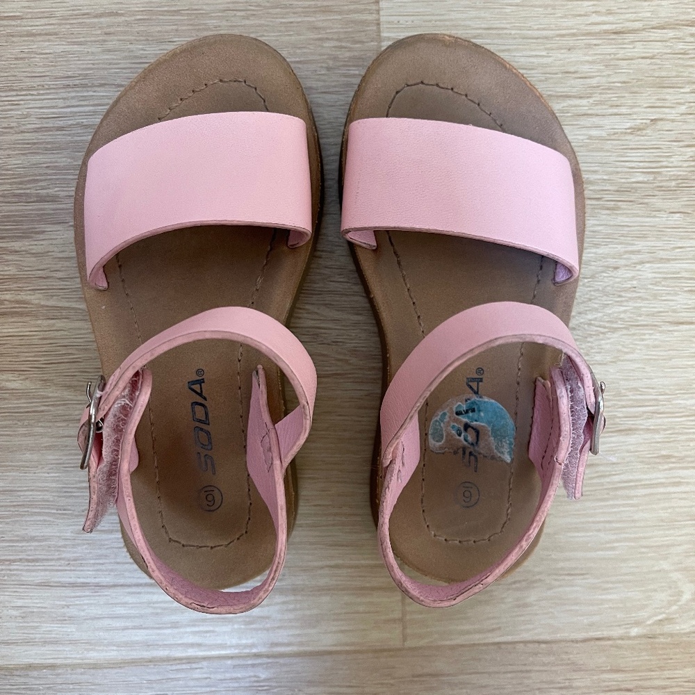 Soda Girls Pink Sandals, Size 6 – Gently Used, Cute & Comfortable
